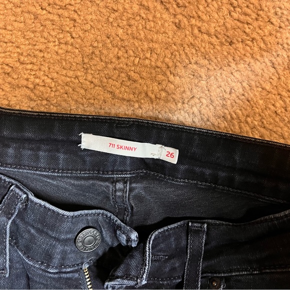 Levi’s 711 black skinny jeans - Picture 2 of 6